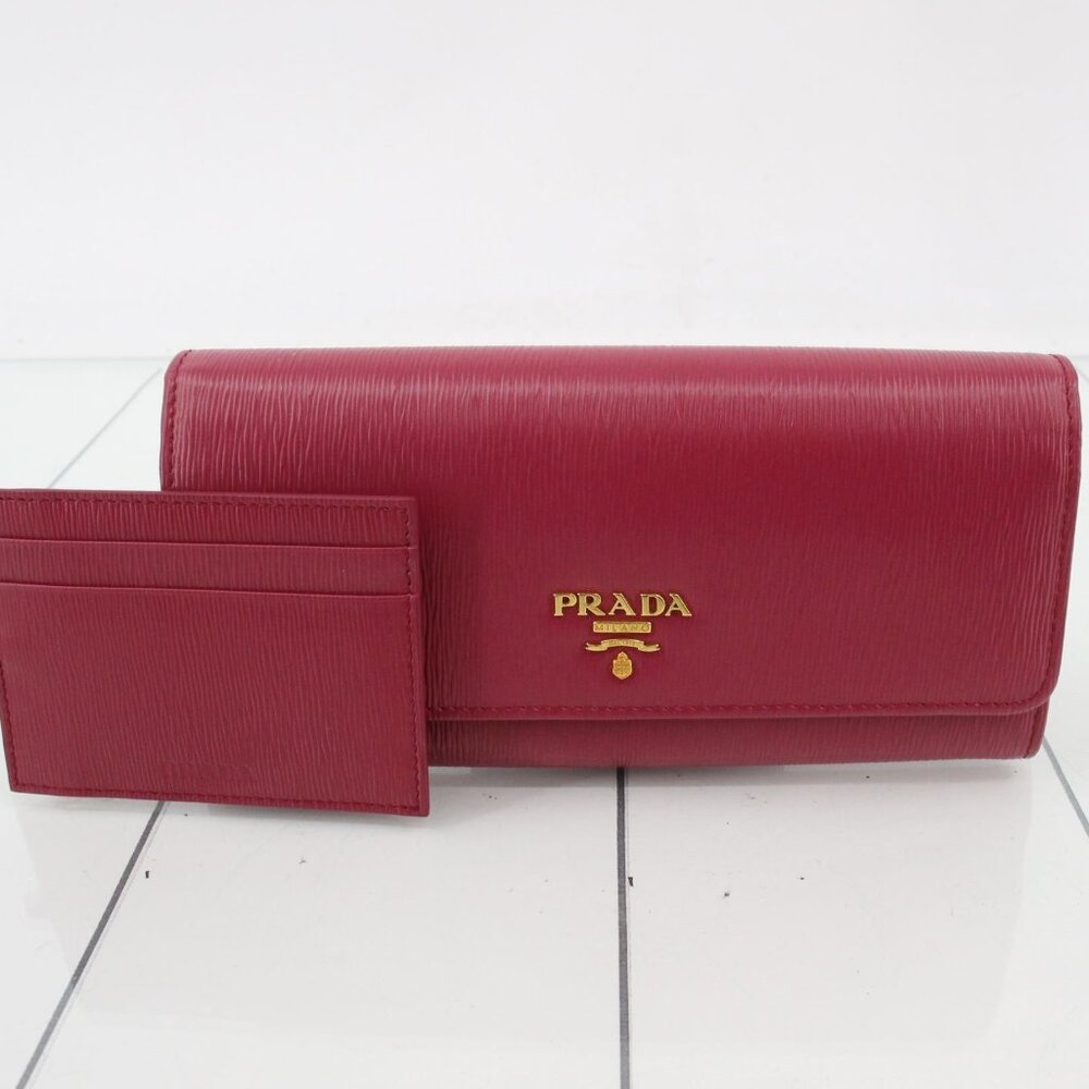 PRADA Saffiano / Vitello Move Leather Continental Wallet & Card Case Red - Picture 1 of 12